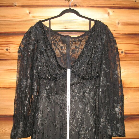 Mac Duggal 20430 Black Puff Sleeve A-Line Embroidered Gown Size 22 - Picture 7 of 13